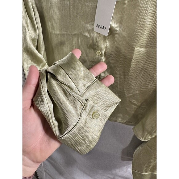 Ro‎ & De Silky Green Cropped Button Up Blouse Size S NWT Pleated Shirt - Picture 5 of 7